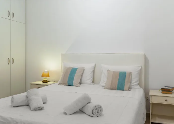 Afroditi Ftelia Yasemi B * Panormos (Mykonos)